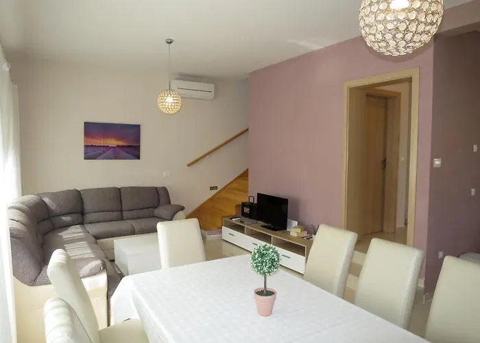 Feriehus Silvija By Interhome